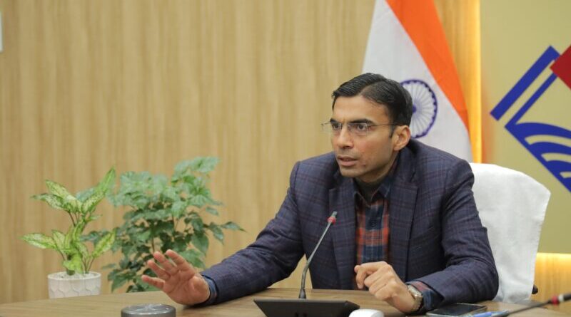 डीएम ने कहा: सीएम के संकल्प और सरकार पर जनता का विश्वास बरकरार रखना प्राथमिकता