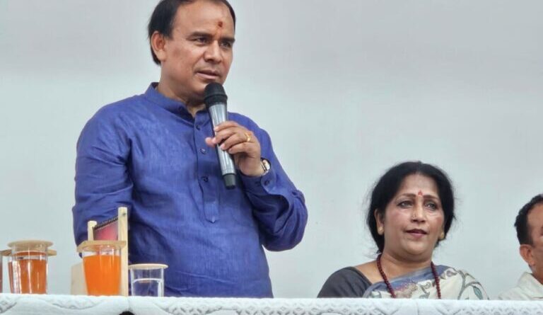 बेटियां उठायेंगी नशे के विरुद्ध मशाल- डाॅ. धन सिंह रावत