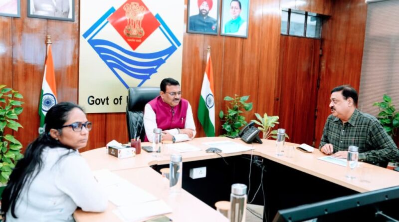 मुख्य सचिव ने की चिकित्सा स्वास्थ्य एवं चिकित्सा शिक्षा विभाग की समीक्षा