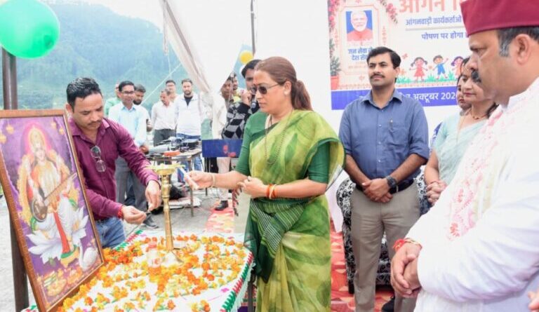प्रभारी मंत्री रेखा आर्या ने ‘आंगन का मिलन’ कार्यक्रम का किया शुभारंभ