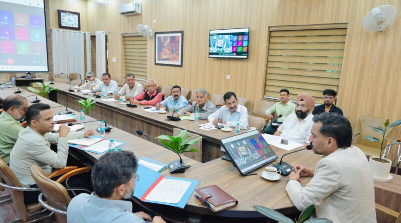 SIR के बाद देहरादून की वोटर लिस्ट में 3,992 की बढ़ोतरी, अंतिम सूची जारी