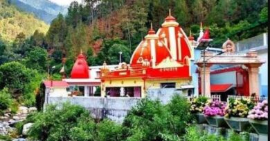 नैनीताल के कैंची धाम में दर्शन के लिए अब कराना पड़ सकता है पंजीकरण, श्रद्धालुओं की संख्या होगी तय