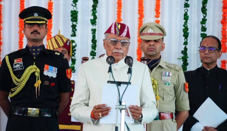 डॉ. ढाल सिंह बिसेन बने उत्तराखंड के नौवें राज्यपाल, लोक भवन में हुआ शपथ ग्रहण समारोह