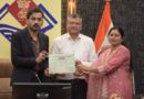 देहरादून में जिला योजना समिति के नवनिर्वाचित सदस्यों को मिले प्रमाण पत्र
